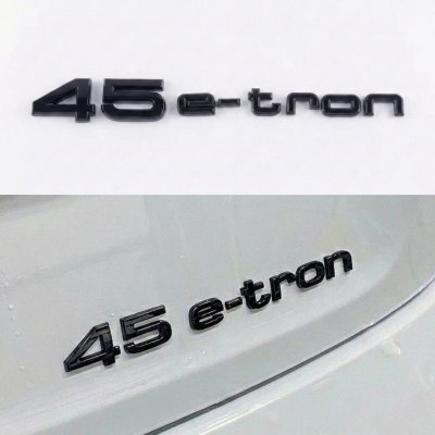 Емблема напис 45 e-tron на багажник Audi, чорна глянцева, Антихром, шильдик наклейка