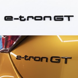 Шильдик на багажник, емблема багажника Audi Ауді e-tron GT е-трон GT Чорний
