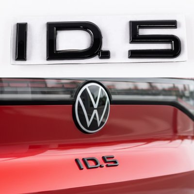 Емблема наклейка на кришку багажника ID5 Volkswagen ІД5 Фольксваген Чорний
