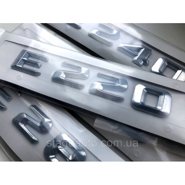Nameplate Inscription Trunk Mercedes Benz E220