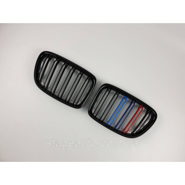 Ноздри на BMW X1 E84 2012-2015 год M-color ( Двойные M-Look )