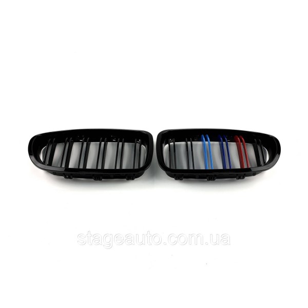 Ноздри на BMW 5 Series F10 2010-2017 год M-color ( Двойные M-Look )