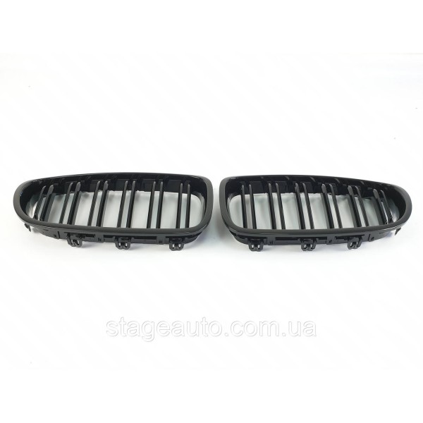 Ноздри на BMW 5 Series E60 2003-2010 год Черные Глянцевые ( Двойные M-Look )
