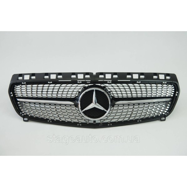Решетка радиатора на Mercedes A-Class W176 2012-2015 год Diamond ( Черная с хром вставкой )