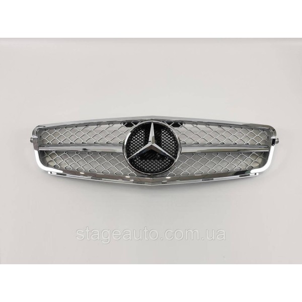 Решетка радиатора на Mercedes C-Class W204 2007-2014 год AMG стиль ( Серый с хром вставками )