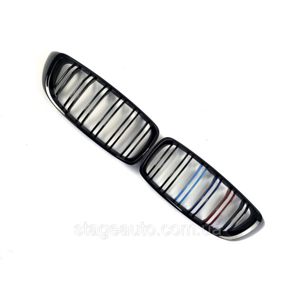Ноздри на BMW 4 Series F32 2013-2019 год M-color ( Двойные M-Look )