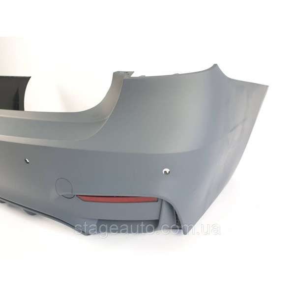 Задний бампер на BMW 3 Series F30 2012-2018 год ( в стиле M3 F80 )