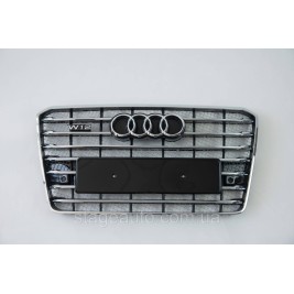 Решетка радиатора Audi A8 2014-2017год Черная с хромом (в стиле W12)
