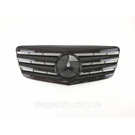 Решетка радиатора на Mercedes E-class W211 2006-2009 год AMG стиль ( Черная глянцевая )