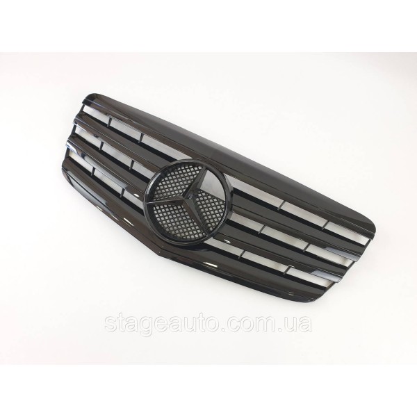 Решетка радиатора на Mercedes E-class W211 2006-2009 год AMG стиль ( Черная глянцевая )