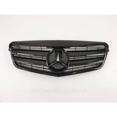 Решітка радіатора на Mercedes E-Class W212 2009-2013 рік AMG стиль ( Чорна глянцева )
