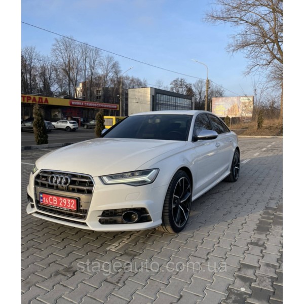 Решетки переднего бампера под дистроник в стиле S-Line на Audi A6 C7 2014-2018 года Черные с хром вставкой