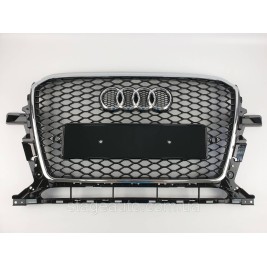 Решетка радиатора Audi Q5 2012-2016год Черная с хромом (в стиле RS)