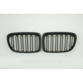 Ноздри на BMW X1 E84 2012-2015 год Черные Матовые ( Двойные M-Look )