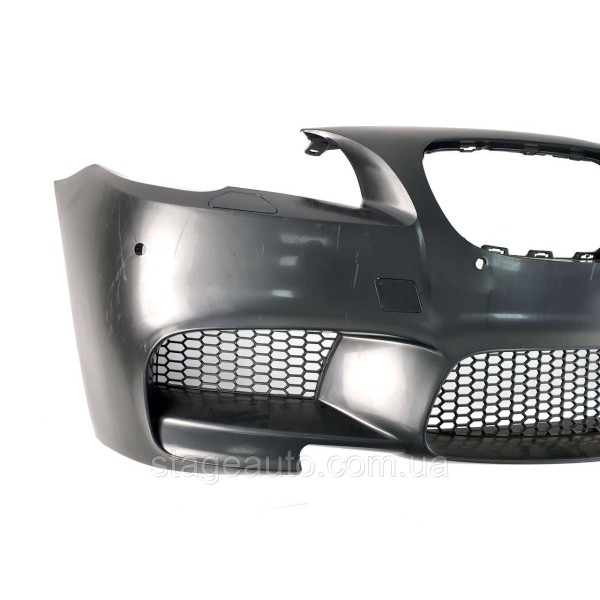 Передний бампер на BMW 5 Series F10 / F11 / F18 2010-2017 год ( в стиле M5 )