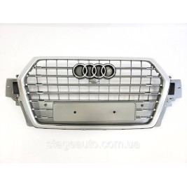 Решетка радиатора Audi Q7 2015-2020год Серая (в стиле S-Line)