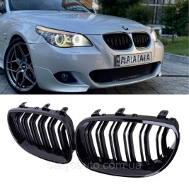 Решетка ноздри BMW БМВ 5 series E60, E61 Черный Глянец 2 ребра Двойные M-Look