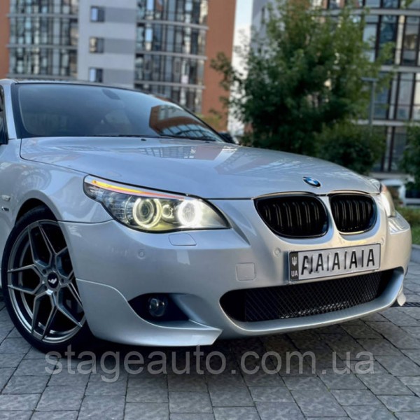 Решетка ноздри BMW БМВ 5 series E60, E61 Черный Глянец 2 ребра Двойные M-Look