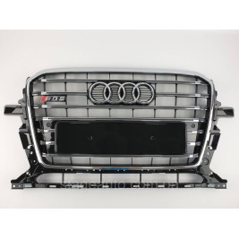 Решетка радиатора Audi Q5 2012-2016год Черная с хромом (в стиле S-line)