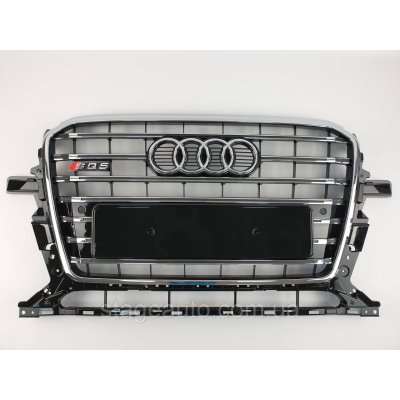 Решітка радіатора Audi Q5 2012-2016 рік Чорна з хромом (в стилі S-line)