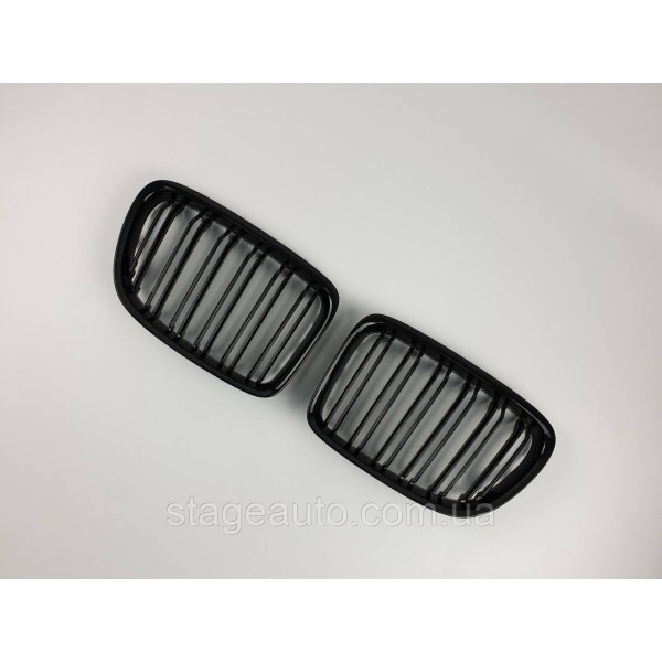 Ноздри на BMW X1 E84 2012-2015 год Черные Глянцевые ( Двойные M-Look )