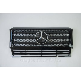 Решетка радиатора на Mercedes G-Class W463 1990-2018 год ( Черная глянцевая )