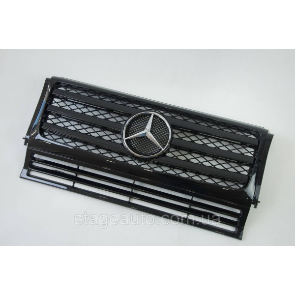 Решетка радиатора на Mercedes G-Class W463 1990-2018 год ( Черная глянцевая )