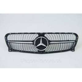 Решетка радиатора Mercedes GLA-Class X156 2014-2017год Diamond Black