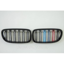 Ноздри на BMW 3 Series E90 / E91 2008-2012 год M-color ( Двойные M-Look )