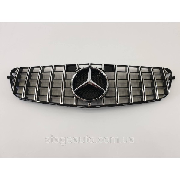 Решетка радиатора на Mercedes C-Class W204 2007-2014 год GT Panamericana ( Черная с вертикальными хром полоска