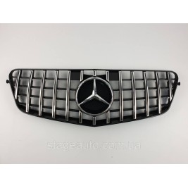 Решетка радиатора на Mercedes E-Class W212 2009-2013 год GT Panamericana ( Черная с вертикальными хром полоска