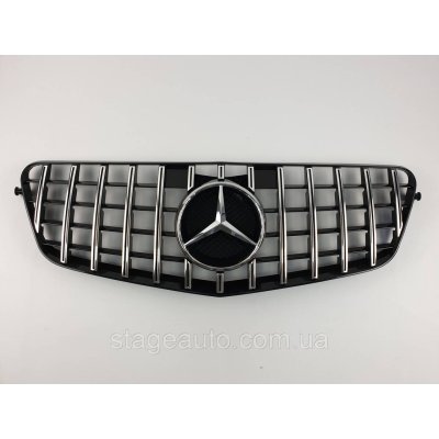 Решітка радіатора на Mercedes E-Class W212 2009-2013 рік GT Panamericana (Чорна з вертикальними хром полосками)