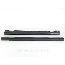 Накладки на пороги Mercedes E-Class W212 2013-2016 год ( в стиле E63 AMG )