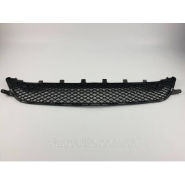 Решетка переднего бампера ( кронштейн ) на Mercedes CLS-Class C218 2011-2014 год