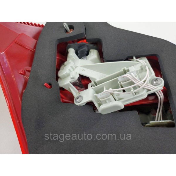 Задние фонари стопы на Mercedes S-Class W221 2009-2012 год ( LCI )