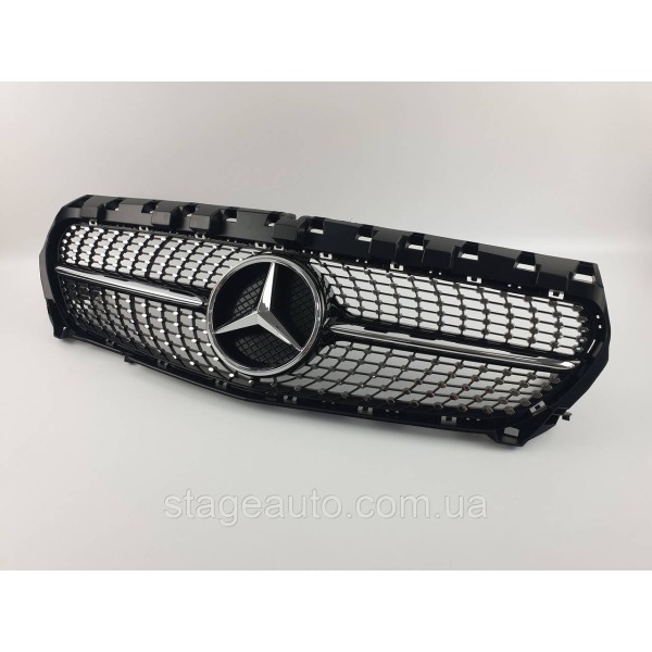 Решетка радиатора на Mercedes CLA-Class C117 2013-2017 год Diamond ( Черная с хром вставками )