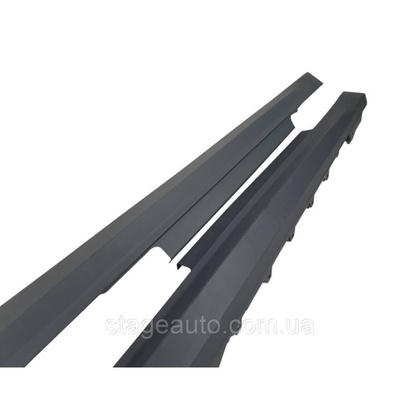 Накладки на пороги BMW 4 Series F32 2013-2019 год ( в стиле M4 F82 )