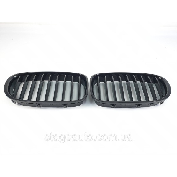 Ноздри на BMW 7 Series F01 / F02 2008-2015 год Черные Глянцевые