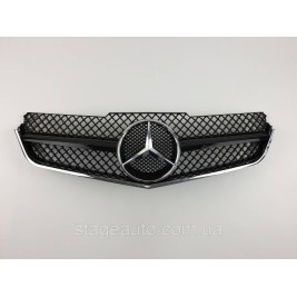 Решетка радиатора на Mercedes E-class Coupe C207 2009-2013 год AMG стиль ( Черная с хром рамкой )