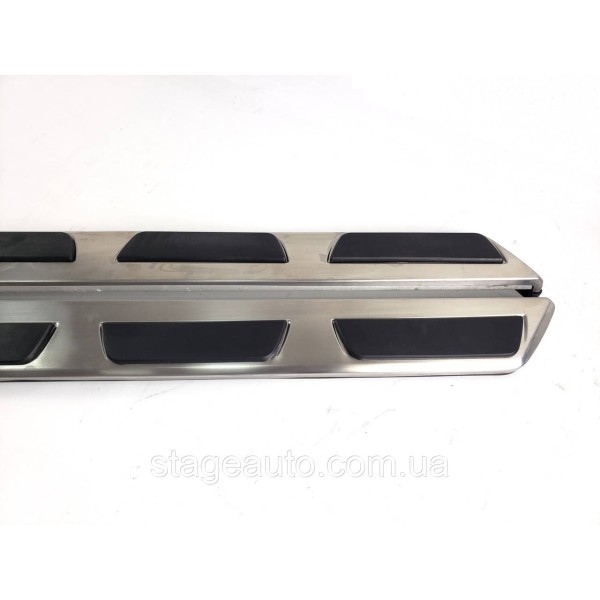 Боковые подножки ( пороги ) на Audi Q5 8R 2008-2016 год