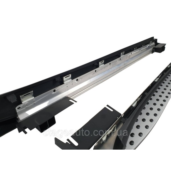 Боковые подножки ( пороги ) на Mercedes ML-Class W164 2005-2011 год