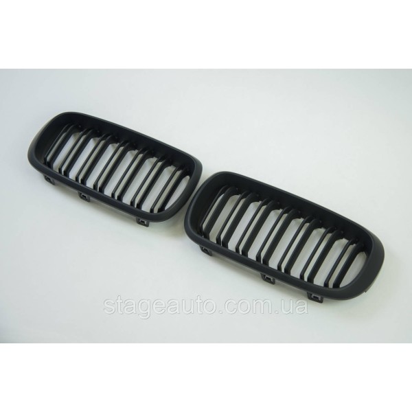 Ноздри на BMW X6 F16 2014-2018 год Черные Матовые ( Двойные M-Look )