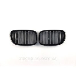 Ноздри на BMW 7 Series F01 / F02 2008-2015 год Черные Глянцевые ( Двойные M-Look )
