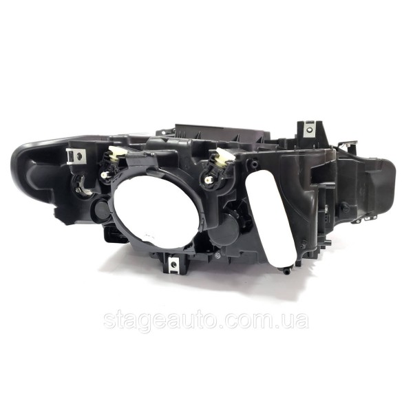 Передние фары Xenon no adaptive на BMW 3 Series F30 2015-2019 год ( Европа )