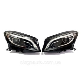 Передние фары на Mercedes GLA-Class X156 2013-2017 год Bi-Xenon ( Европа )