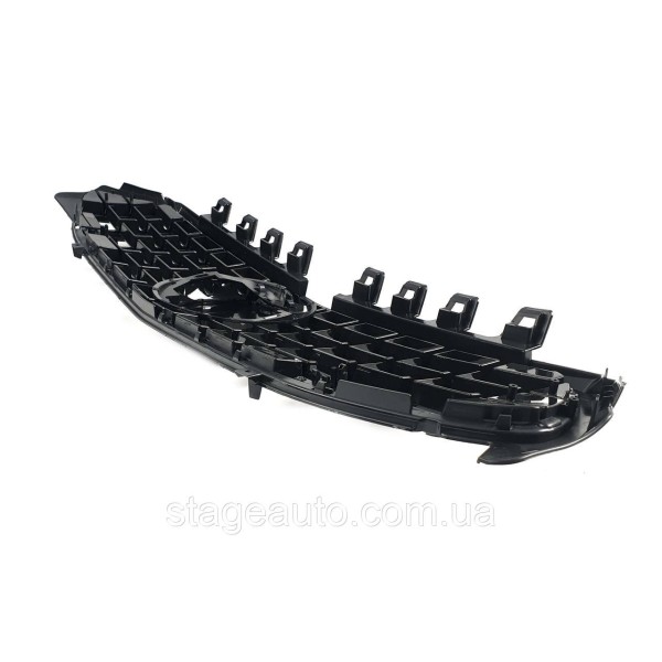 Решетка радиатора на Mercedes CLA-Class C118 2019-2022 года GT Full Black ( под камеру )