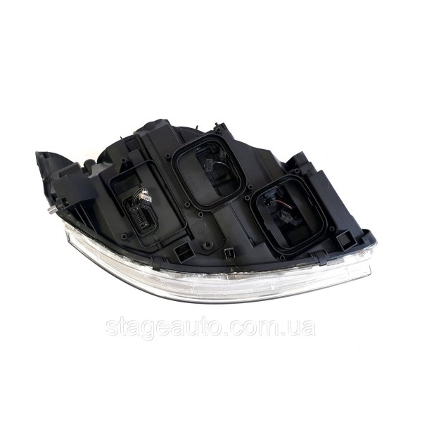 Передні фари на Mercedes S-Class W221 2009-2012 рік ( Bi-Xenon Adaptive без блоків)