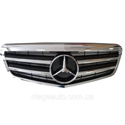 Решітка радіатора на Mercedes E-Class W212 2009-2013 рік AMG стиль (Хром з чорними вставками)