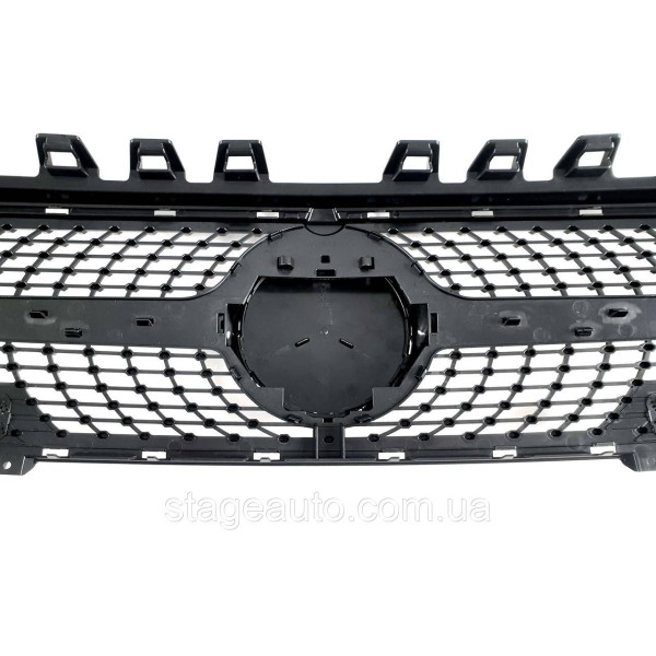 Решетка радиатора на Mercedes CLA-Class C118 2019-2022 года Diamond Black