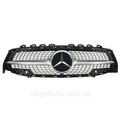 Решітка радіатора на Mercedes CLA-Class C118 2019-2022 року Diamond Silver